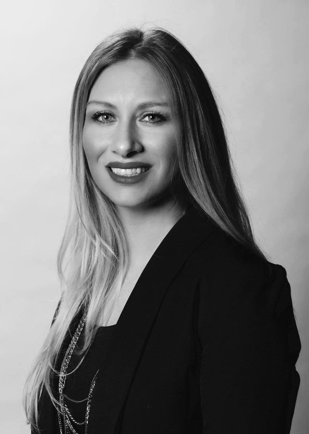 Jillian Bono Headshot