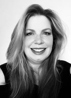 Kim Siegel headshot