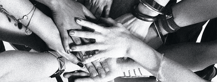 Hands in the Middle2