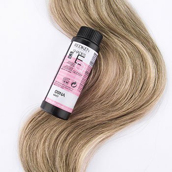 Redken20Shades20EQ20natural20ash20model